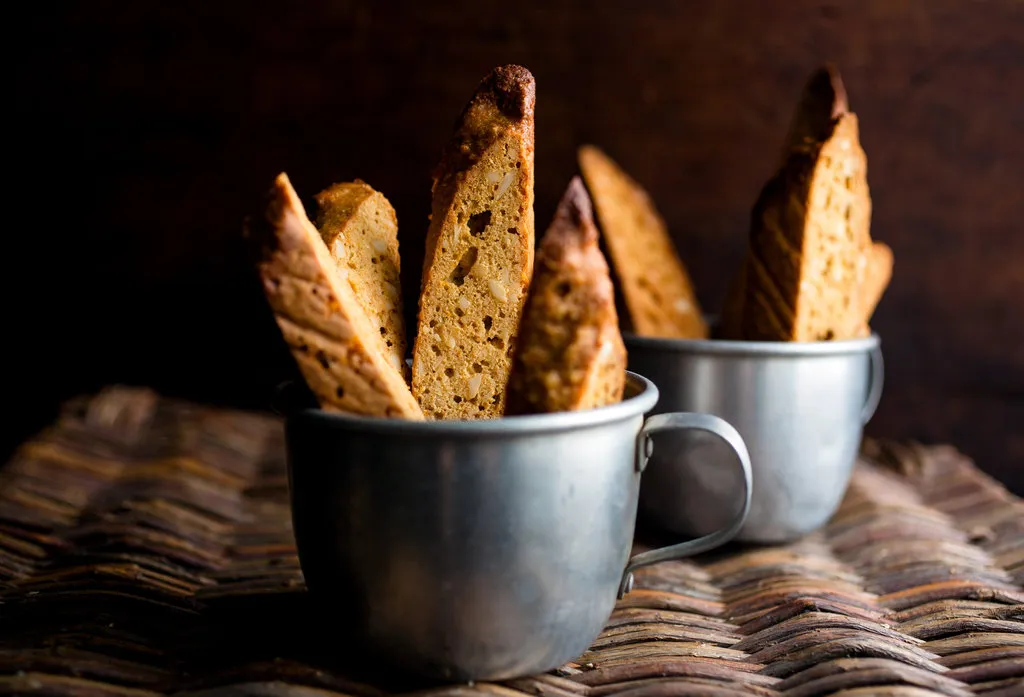 Biscotti aux noisettes, orange et miel
