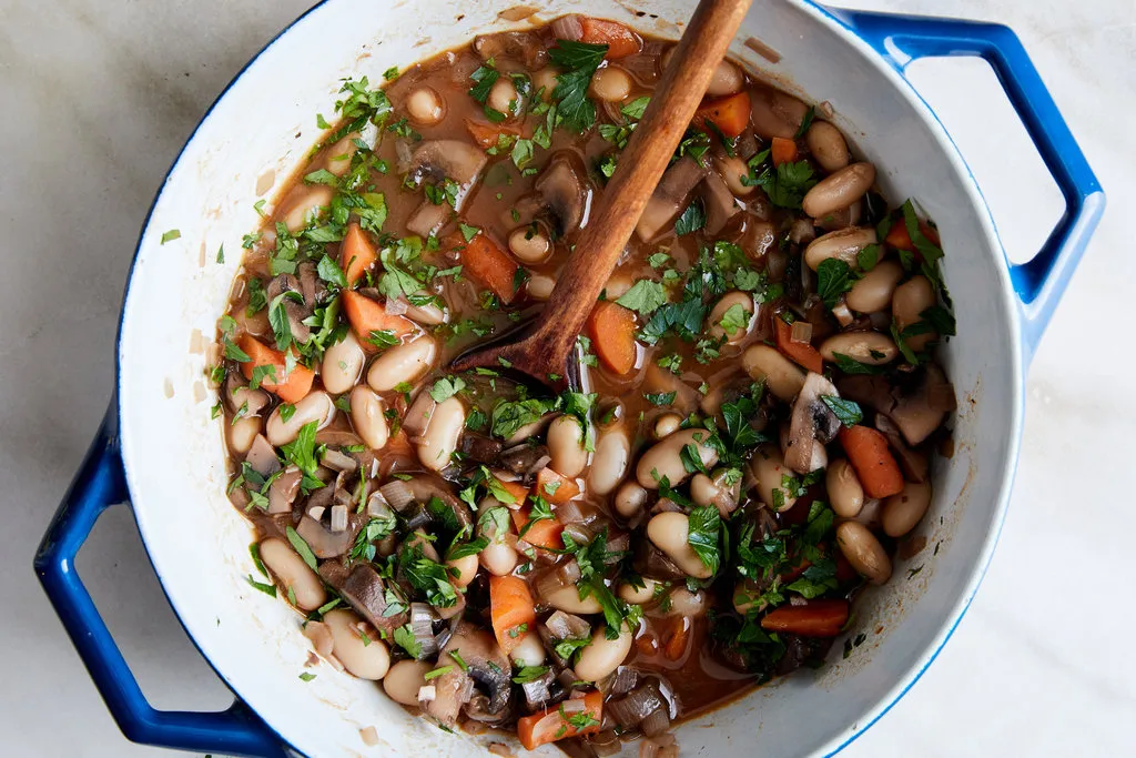 Haricots blancs au vin