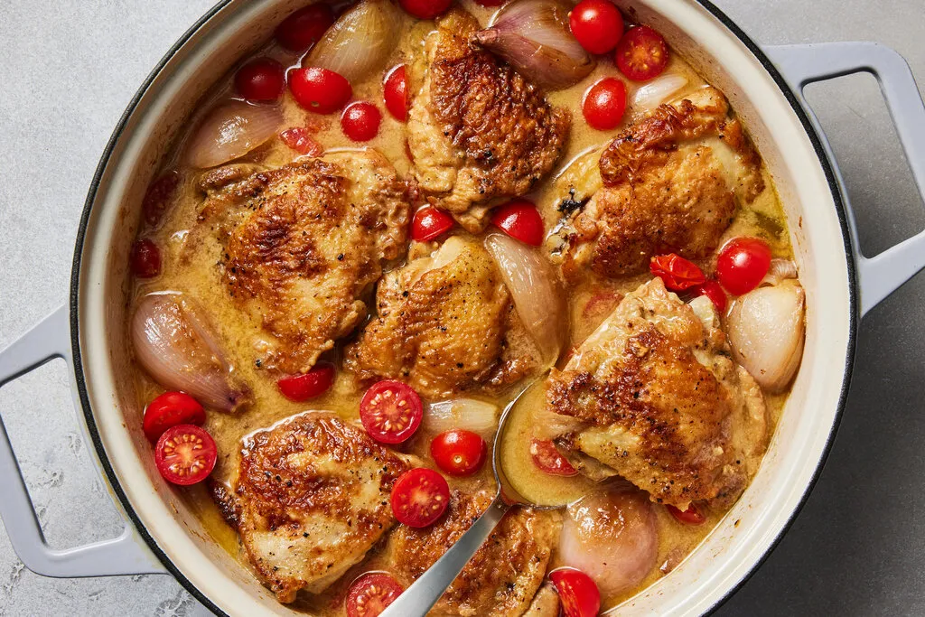 Poulet de Rishia Zimmern avec des échalotes